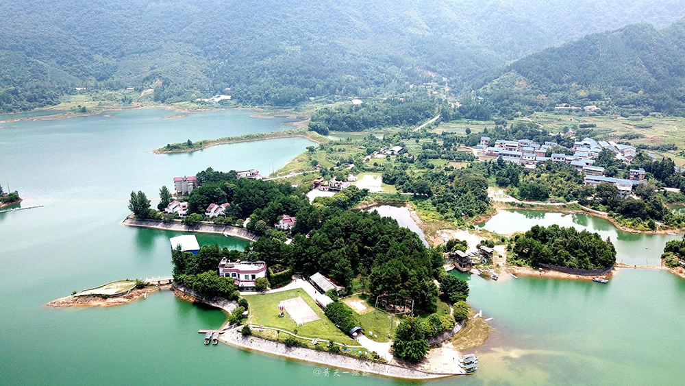 桂林松湖度假村营地